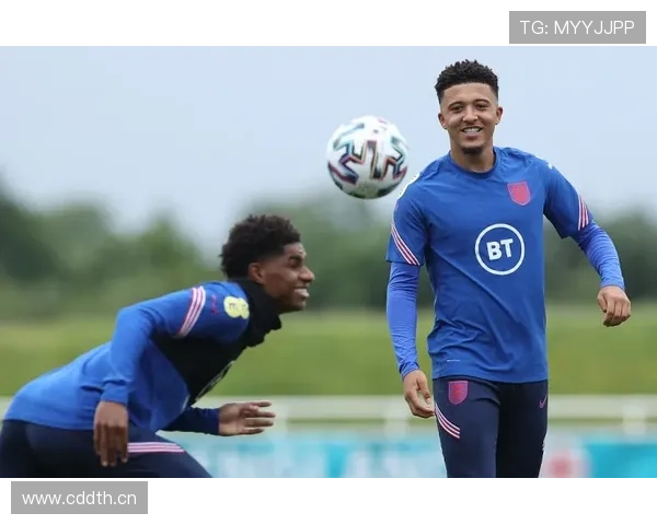 拉菲尼亚与萨卡:英超新边锋进攻效率及战术角色对比分析