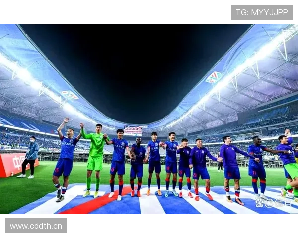 上海申花关键战屡屡崩盘,问题已逐步反映在争冠形势中 上海申花关键战屡屡崩盘,问题已逐步反映在争冠形势中