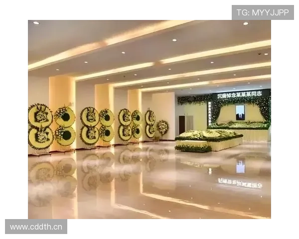 朱雪莹的朋友圈又炸了，这次居然是她买了个算得上“豪宅”级别的咖啡机？！